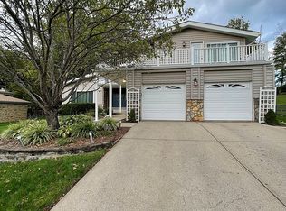 3930 Ridgedale Dr, Cincinnati, OH 45247