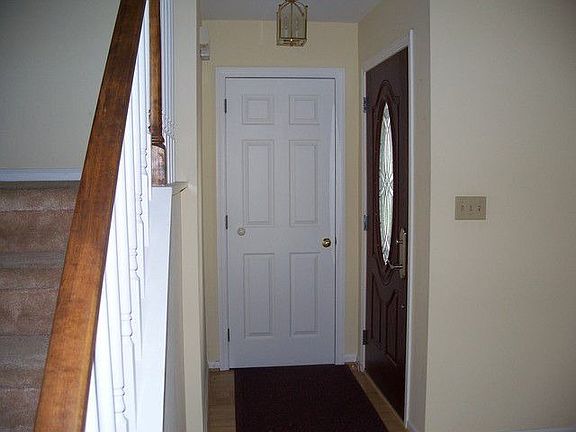 2nd image of 6 Sands Ct