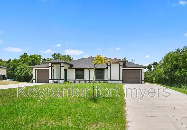 668 Chemstrand St E — Photo 1