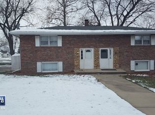 1825 S Washington St, Lockport, IL 60441