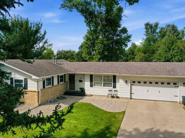 1401 N 4th St, Aberdeen, SD 57401