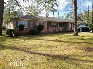540 Soloman St, Swainsboro, GA 30401