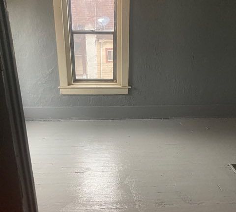 5th image of 1225 Bohmen Ave