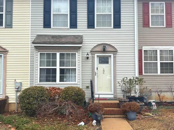 186 Cherry Tree Ln, Elkton, MD 21921