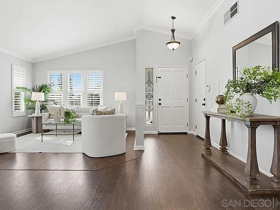 4th image of 2246 Shadyridge Ave