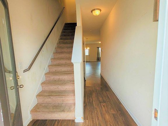 2nd image of 301 Nixon Way
