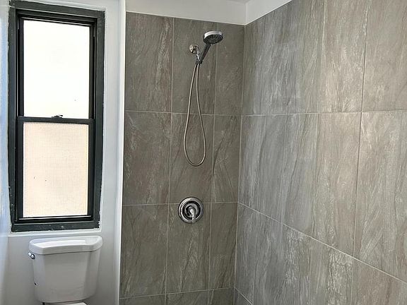 3rd image of 2601 Pennsylvania Ave APT 723