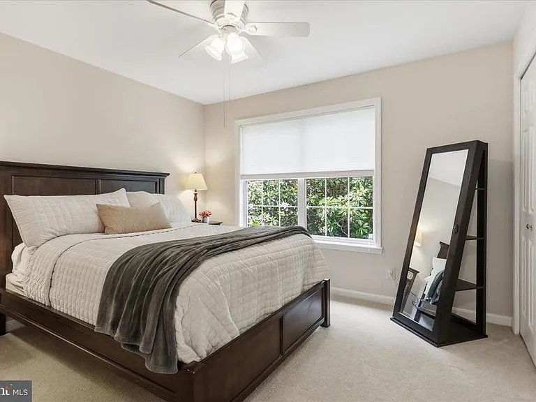 408 Huntfield Ct NE — Photo 23