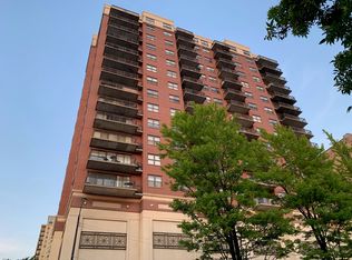5 E 14th Pl APT 601, Chicago, IL 60605