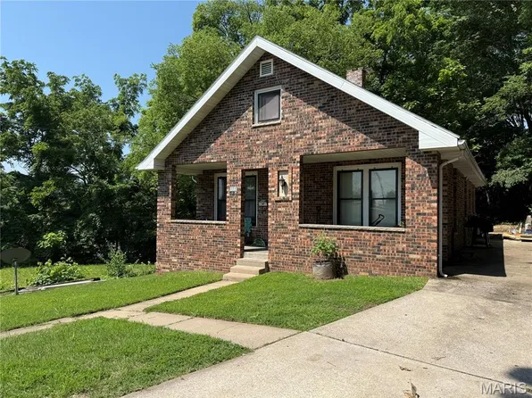 111 N Levering Ave, Hannibal, MO 63401
