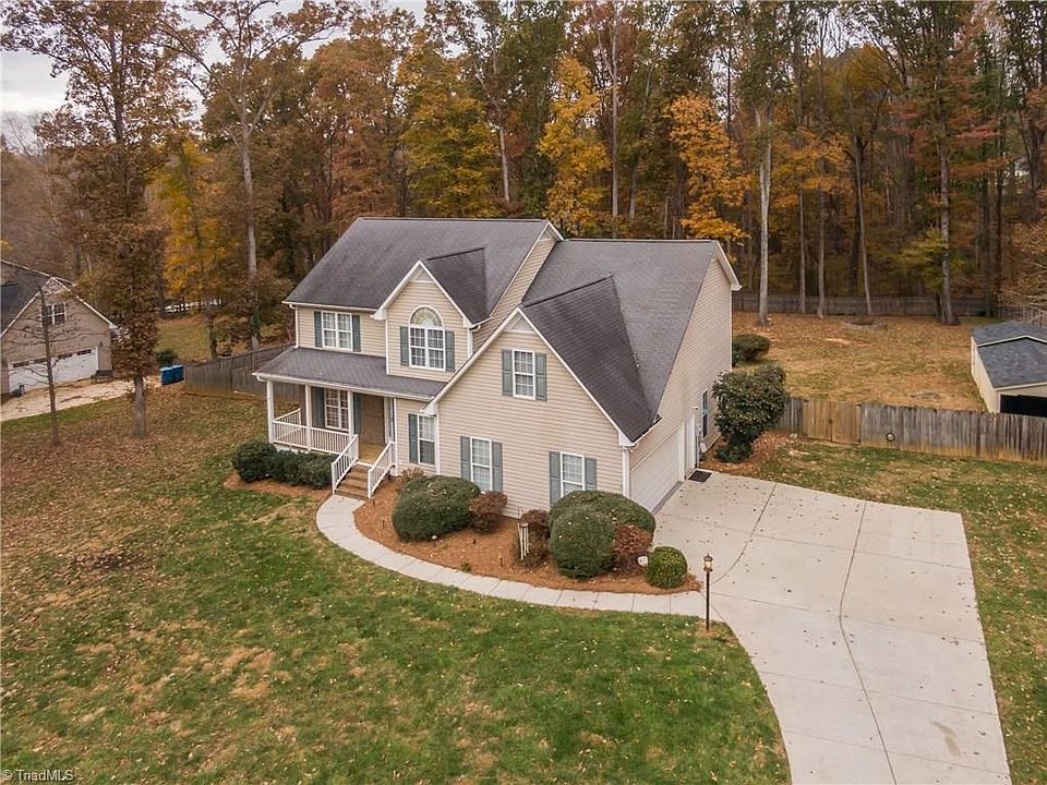 1st image of 1108 Stallion Ct