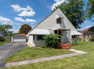 8034 Narragansett Ave, Burbank, IL 60459