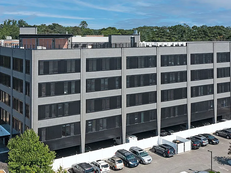 Fairfield Station Lofts — Photo 7