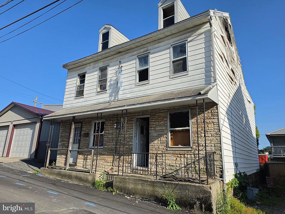1st image of 516 W Arlington St