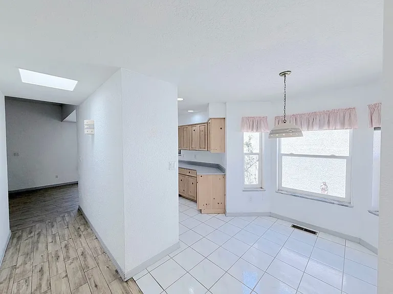3104 Paradise Ct SE — Photo 4