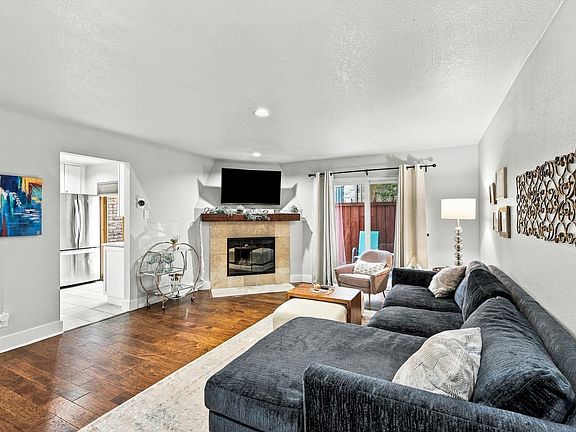 2nd image of 4777 Cedar Springs Rd APT 9K
