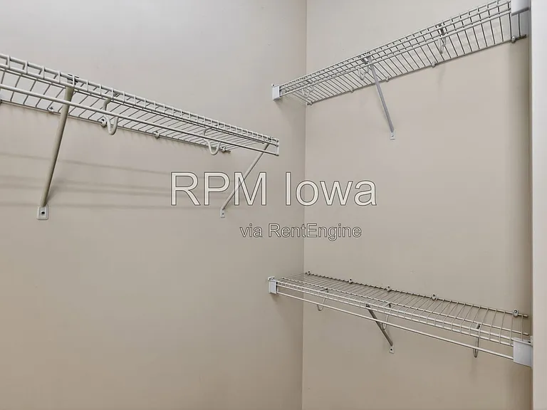 309 E 5th St #404 — Photo 24
