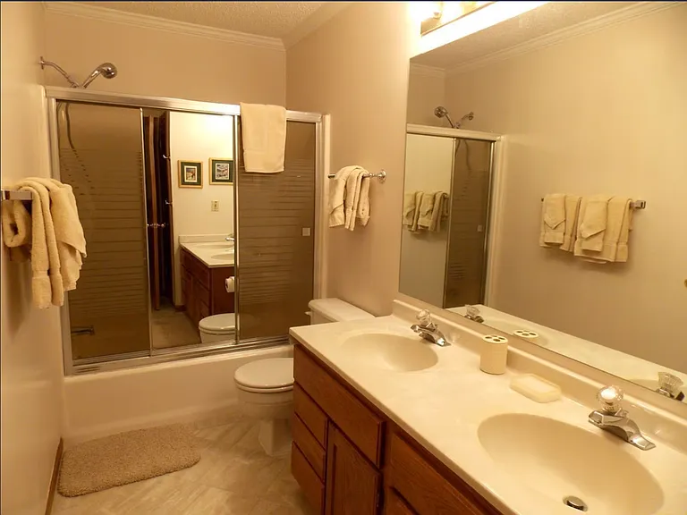 309 Rainbow Ct — Photo 11