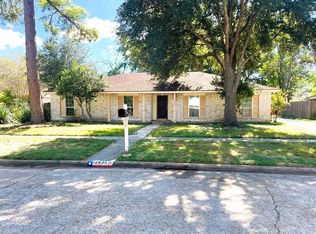12835 Pantano Dr, Houston, TX 77065
