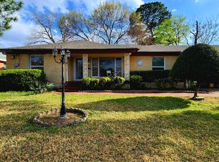 1306 Brookhurst St, Irving, TX 75061