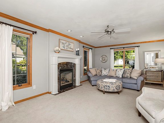 3rd image of 1830 Northridge Ct