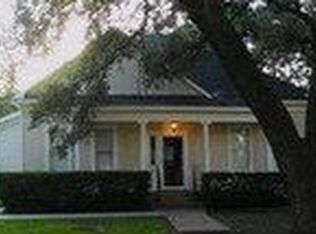 1300 7th St, Rosenberg, TX 77471