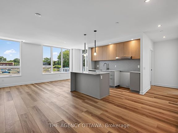 5th image of 3073 Riverside Dr #203