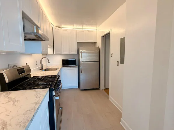 4515 Willard Ave APT 2319S, Chevy Chase, MD 20815
