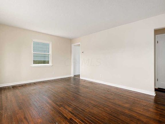 4th image of 3453 Norwood St