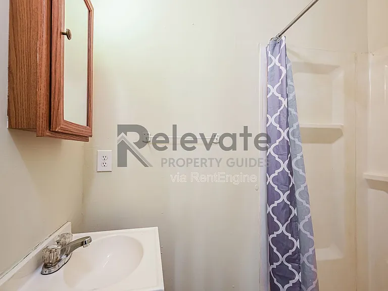 1313 N 20th St — Photo 14
