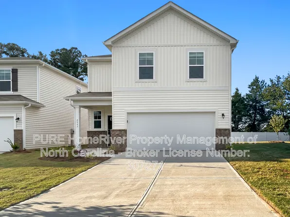 2943 31st St NE, Hickory, NC 28601