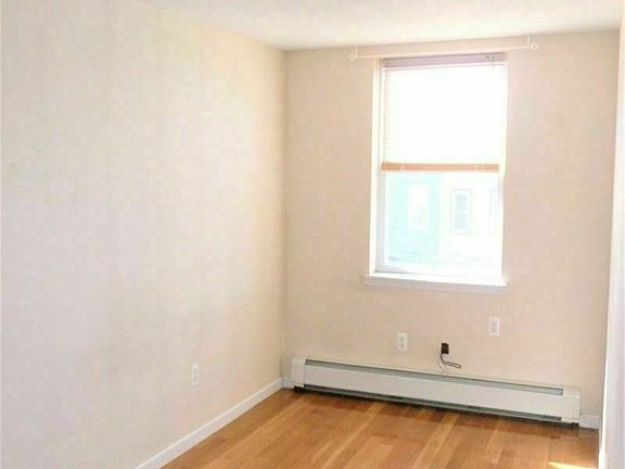 4th image of 266 18th St #3A