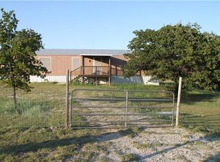 105 Marsh Salt Ct, Springtown, TX 76082