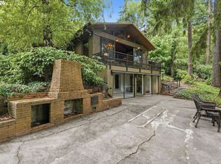 3700 SE Ellis St, Portland, OR 97202
