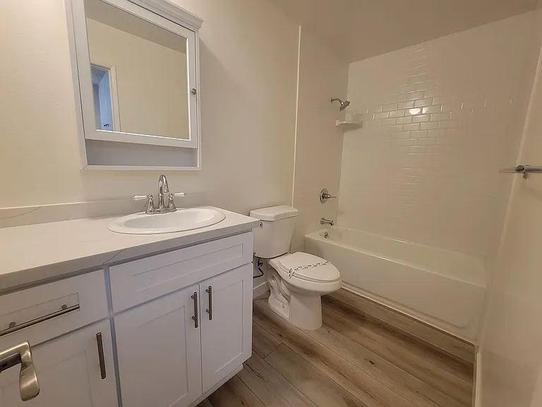 603 COLE — Photo 3