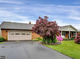 25 McCrea Rd, Newville, PA 17241