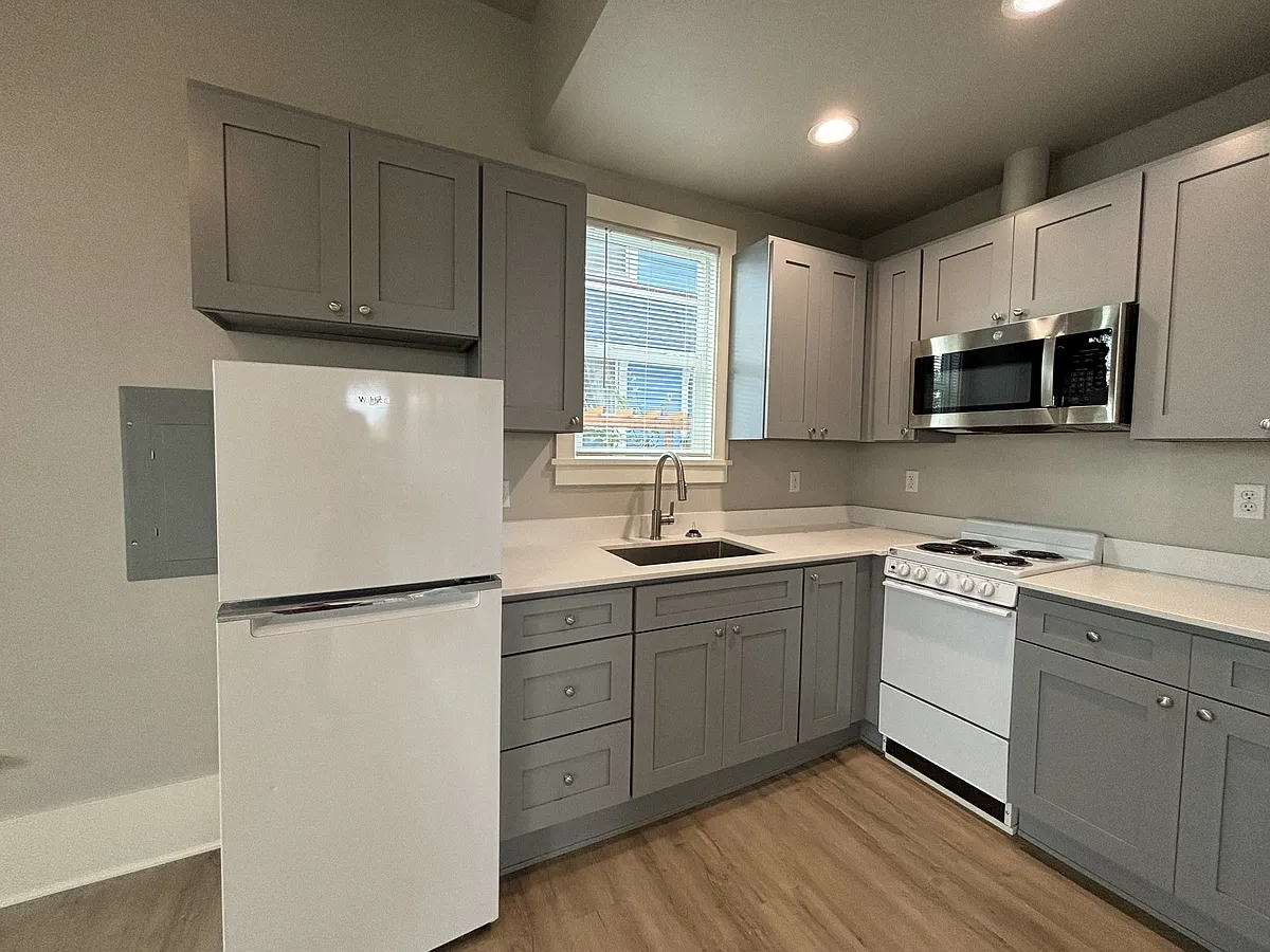 Floor plan 1224 I St: Studio