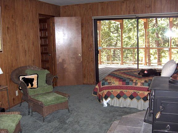 4th image of 1857 Tamarack Dr