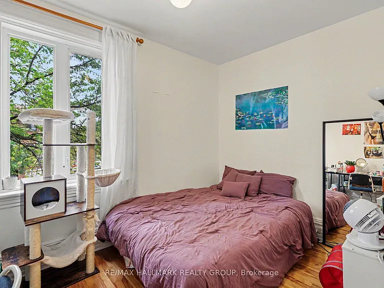 164 Bruyere St — Photo 12