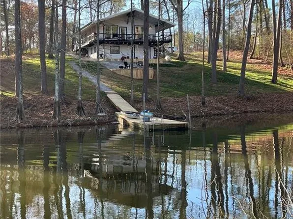 122 Hardwood Ct, Many, LA 71449
