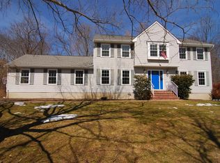 7 Peppermill Ct, Randolph, NJ 07869