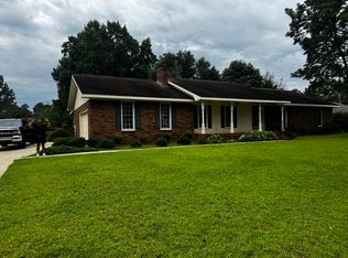 904 Chapel Ridge Dr, Perry, GA 31069
