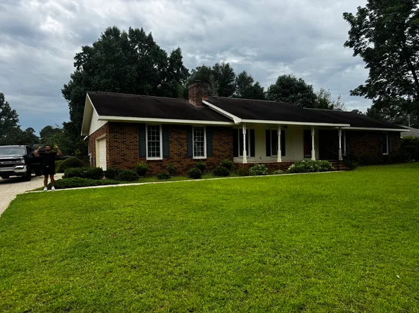 904 Chapel Ridge Dr, Perry, GA 31069