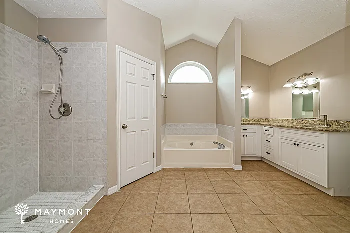 4140 Spring Way Cir — Photo 11