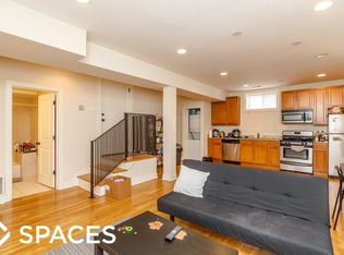 1412 W Roscoe St APT GDN, Chicago, IL 60657