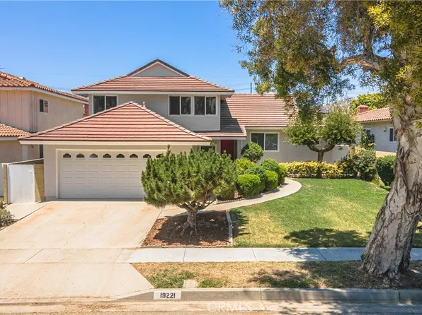 19221 Benfield Ave, Cerritos, CA 90703