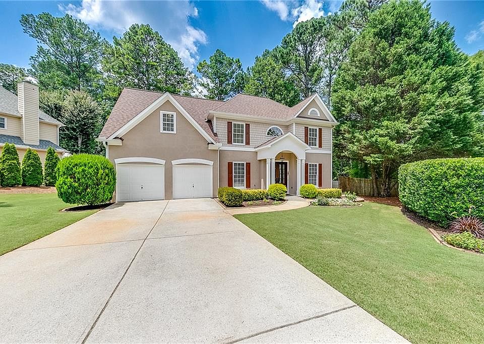 1st image of 905 McKendree Park Ln