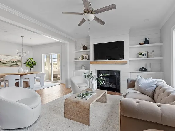 7 Pebble Cir #7, Bellingham, MA 02019