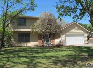 3817 SW Worwick Town Rd, Topeka, KS 66610