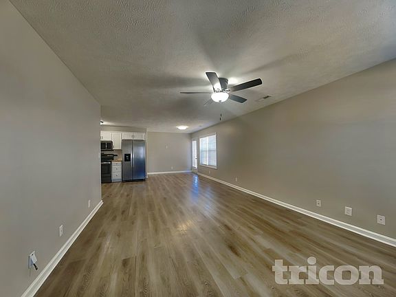 3rd image of 980 Culverson Ct